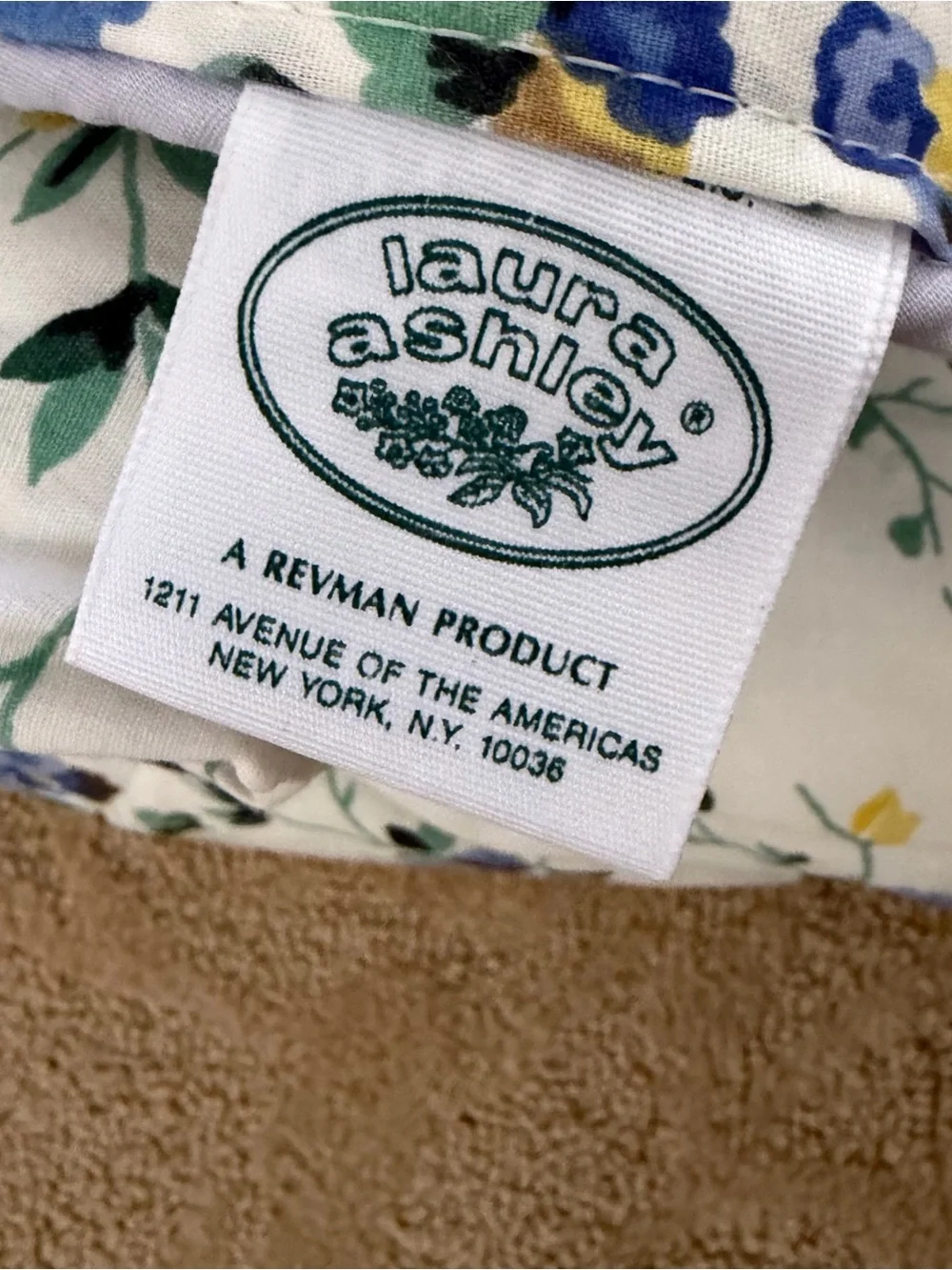 Vintage Laura Ashley polyanthus floral, twin comforter set plus sheets six piece